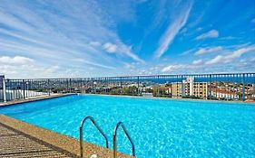 Holidayrento Bondi Beach Ocean View Rooftop Pool