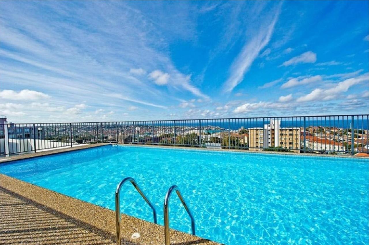 Holidayrento Bondi Beach Ocean View Rooftop Pool Sydney Exterior photo